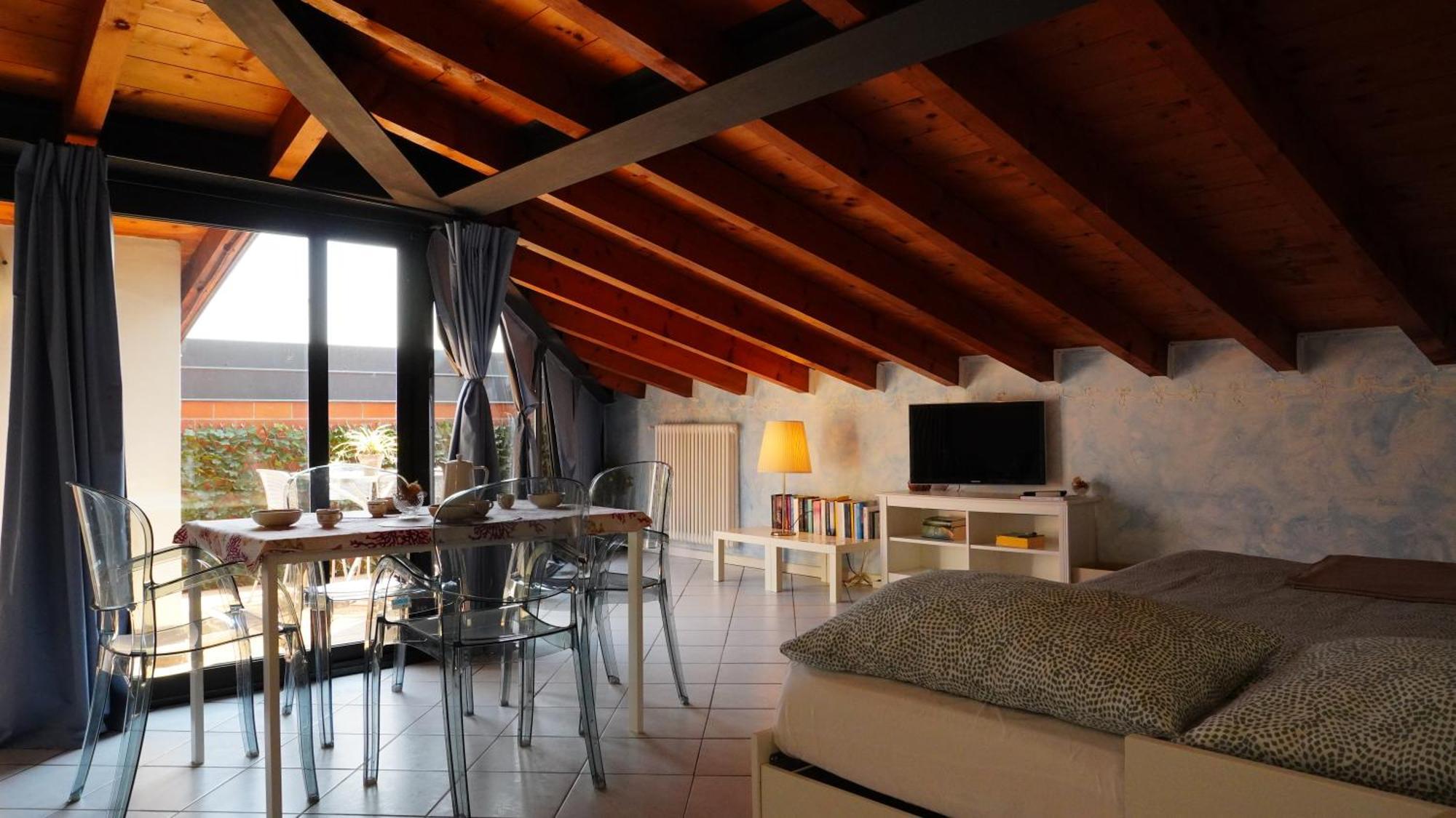 Appartamenti Villa Lina Дезенцано-дель-Гарда Экстерьер фото