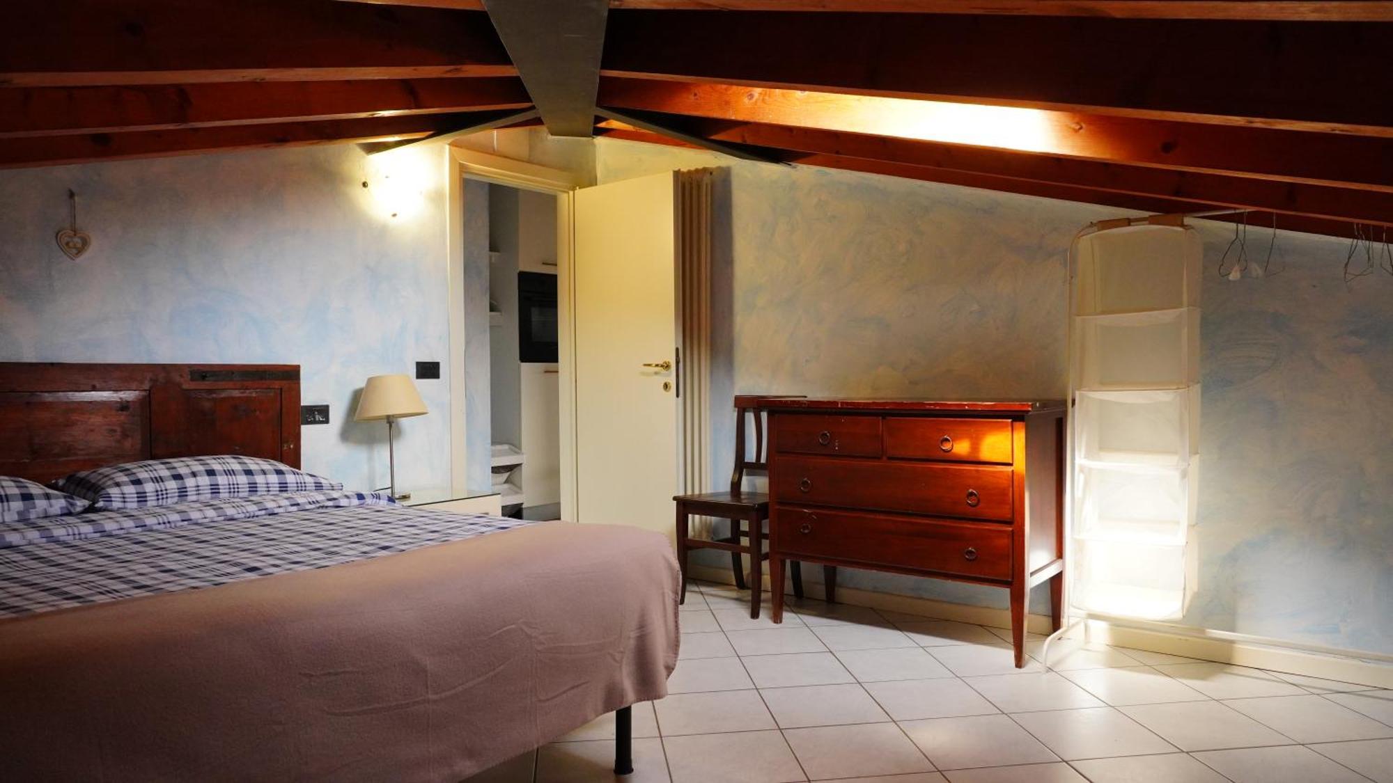 Appartamenti Villa Lina Дезенцано-дель-Гарда Экстерьер фото