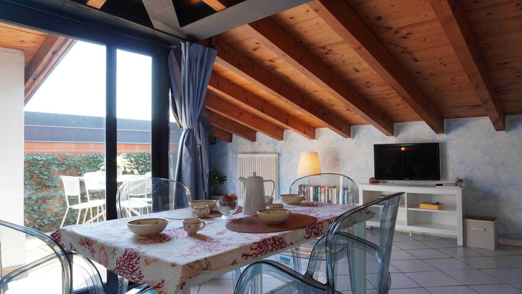 Appartamenti Villa Lina Дезенцано-дель-Гарда Экстерьер фото